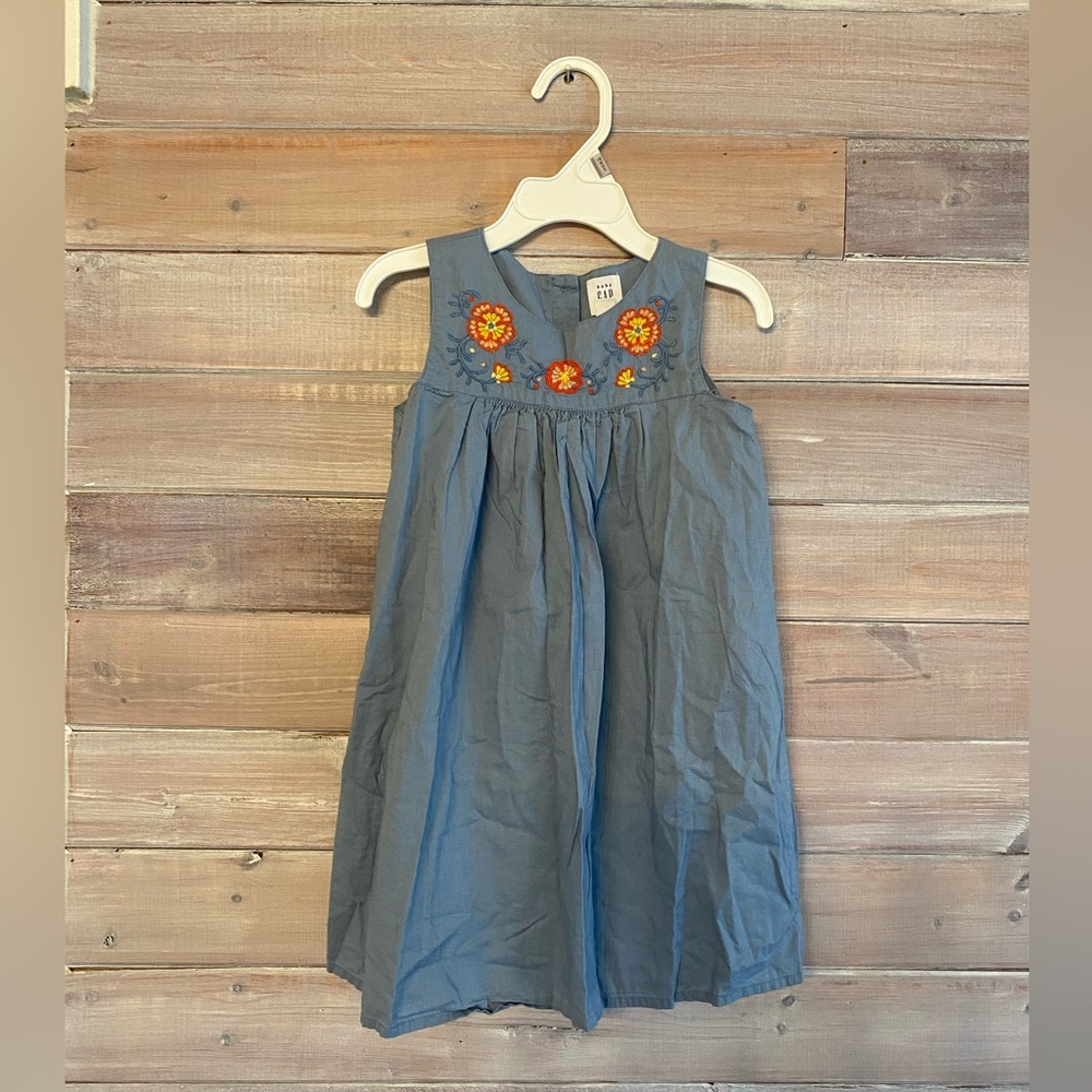 Baby gap blue embroidered floral dress size 4 girls